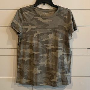 Athleta Women’s Camo Print Tee, Size M